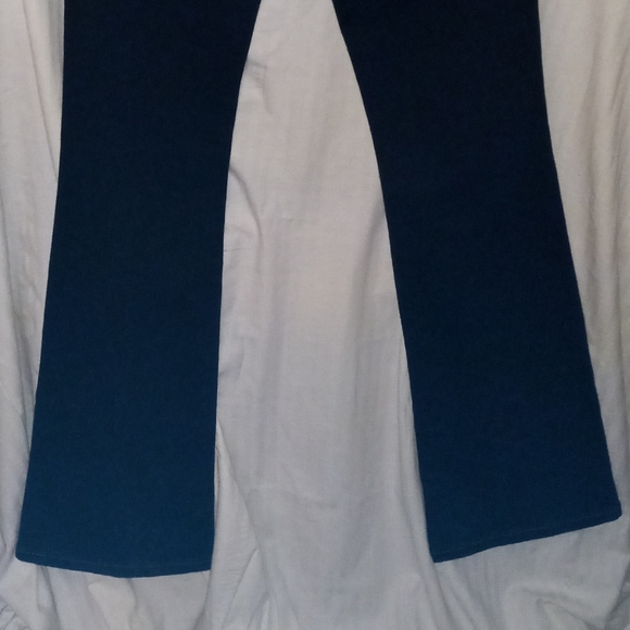 Karma Jeans.  Dark Wash, skinny flare, size 6.  Like new. - Picture 5 of 6